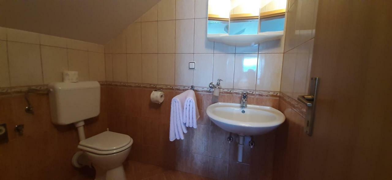 Rooms Jure Sabljak Grabovac  Exterior foto